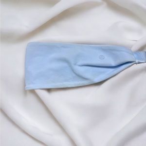 LULULEMON HEAD WRAP! NWT